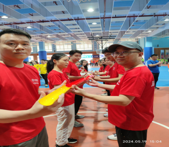 ������Ǯlzyq88(�й�)���޹�˾